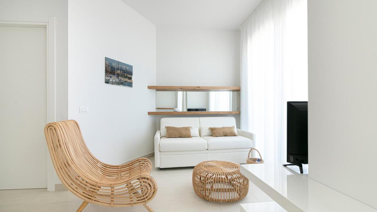 Rivazzurra Homes - C 泰尔莫利 外观 照片